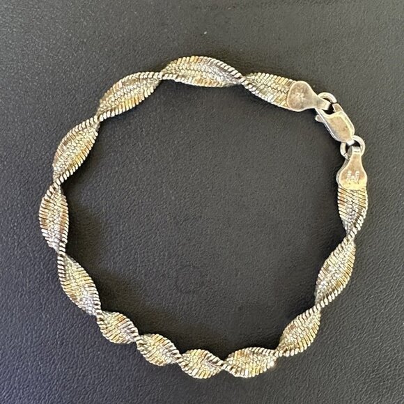 VTG Bracelet Size 7.25 Twisted Herri Link Italy Diamond Cut 925 Sterling 8.3g - Picture 9 of 10